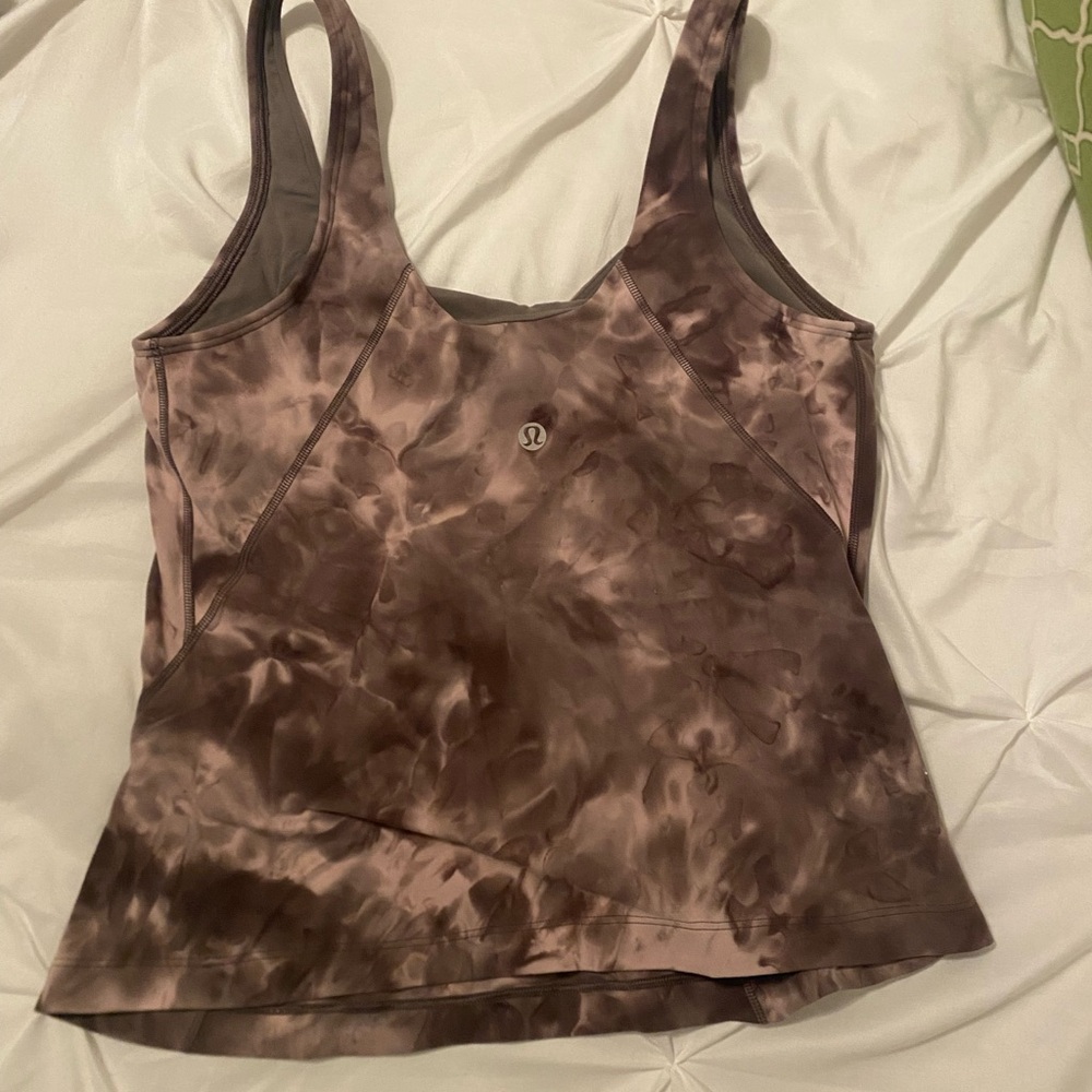 Marble align tank